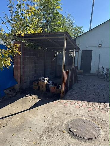 мой склад: 250 м², С отдельным входом, В частном доме — 2