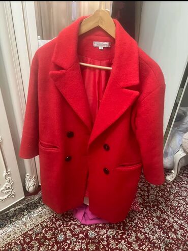 Пальто: Разгружаю гардероб,отдаю ниже по себе стоимости. качество хорошее — 9