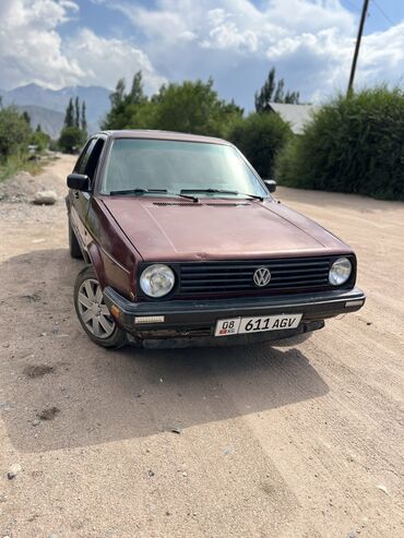 автомобили продаю: Volkswagen Golf: 1992 г., 1.8 л, Механика, Бензин, Седан