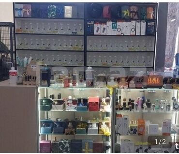 продажа готового бизнеса в баку: Salam. Biləcəridə araz marketin daxilinde yerləsir yeterincə musterisi