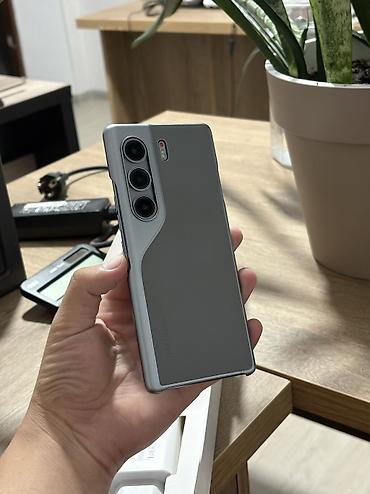 pixel 8pro: Tecno Camon 30S Pro, Б/у, 256 ГБ, цвет - Серый, 1 SIM, 2 SIM, eSIM — 1