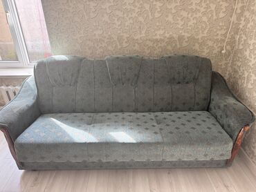 Прямые диваны: Прямой диван, Трёхместный и более