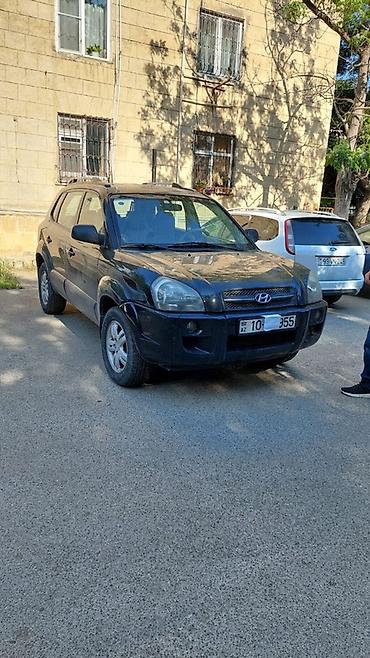 Hyundai Tucson, qara rəng, 5 qapılı SUV. İli 2006-nın sonu(2007 lalafo.az -da Hyundai Tucson, qara rəng, 5 qapılı SUV. İli 2006-nın sonu(2007