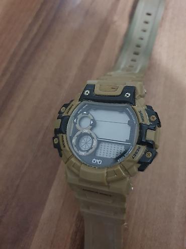 waterproof: Q&Q rəqəmsal-idman qol saatı - Brend: Q&Q - Korpus arxası — 1
