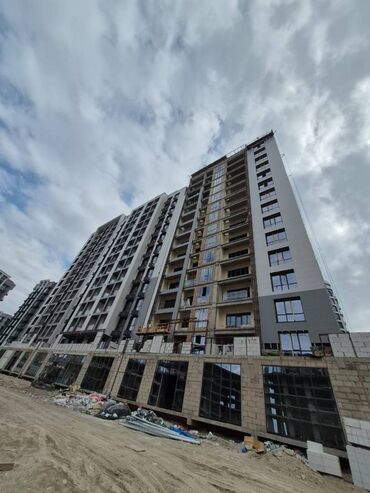 продаю дом 4 гор больница: 4 комнаты, 137 м², Элитка, 6 этаж, ПСО (под самоотделку)