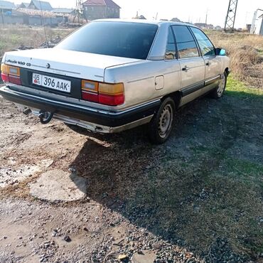 Audi: Audi 100: 1988 г., 2.2 л, Механика, Бензин, Седан