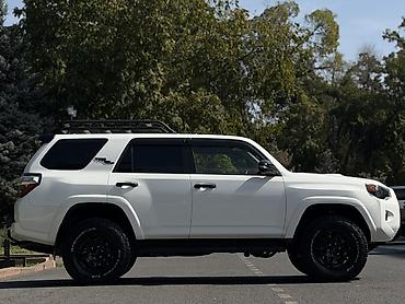 тайота яарус: Toyota 4Runner: 2021 г., 4 л, Автомат, Бензин, Внедорожник — 8