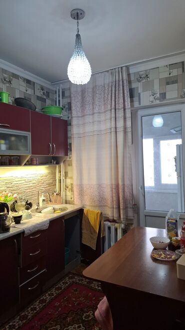 1 комнатная квартира рабочий городок: 3 бөлмө, Менчик ээси, Чогуу жашоосу жок, Толугу менен эмереги бар