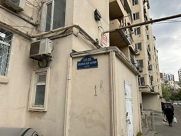 Квартиры: Баку, 8-ой микрорайон, 2 комнаты, Вторичка, м. Азадлыг Проспекти, 55 м² — 1