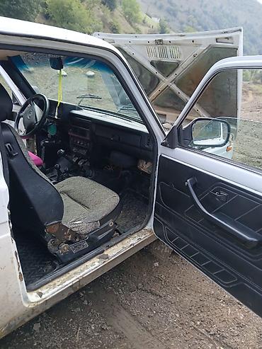 guzgusu: VAZ (LADA) 4x4 Niva: 1.7 l | 2008 il 173441 km Ofrouder/SUV — 7