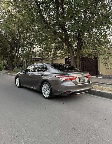 ls 400: Toyota Camry: 2018 г., 2.5 л, Автомат, Бензин, Седан — 6