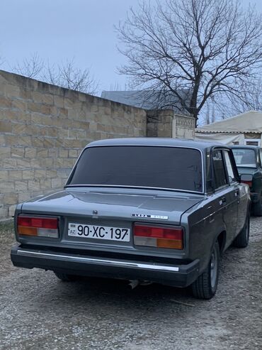 VAZ (LADA): VAZ (LADA) 2107: 1.6 l | 2010 il 71000 km Sedan