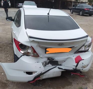 Hyundai: Hyundai Accent: 1.6 l | 2010 il Sedan — 1