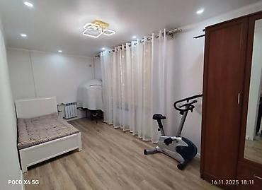 80000: 2 комнаты, 45 м², 4 мкр 104 серия, 1 этаж — 4
