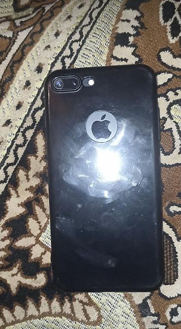 Apple iPhone: IPhone 7 Plus, Qara — 9