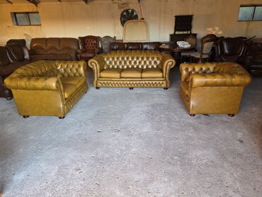 Stilske garniture: Set garnitura – Springvale Leather Chesterfield - Brend: Springvale — 9