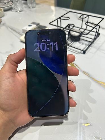 92: IPhone 16 Pro, 128 GB, Desert Titanium — 4