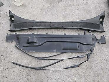 renault scenic 2004: PLASTIKA ISPOD BRISACA ZA FORD GALAXY ZA 2009. GOD — 1