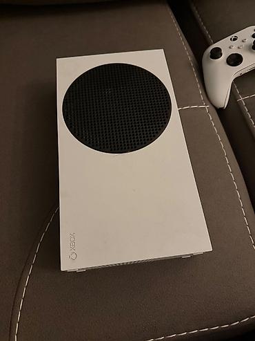 ikinci el xbox series s: İdeal vezyetde xbox series s 512 gb controlleri yoxdu — 2