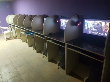 Masaüstü kompüterlər və iş stansiyaları: 9 EDED kompyuter 400 manat 1 eded alana. 1. 2. 3 ve.s alana 350 m — 4