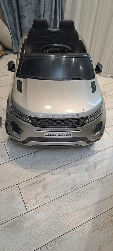 oyuncaq masini: Uşaq üçün elektrikli minik maşını – Land Rover üslubunda - Korpus — 2