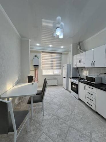 снять квартиру 1 комнатную: 1 бөлмө, 40 кв. м, Элитка, 2 кабат, Евроремонт