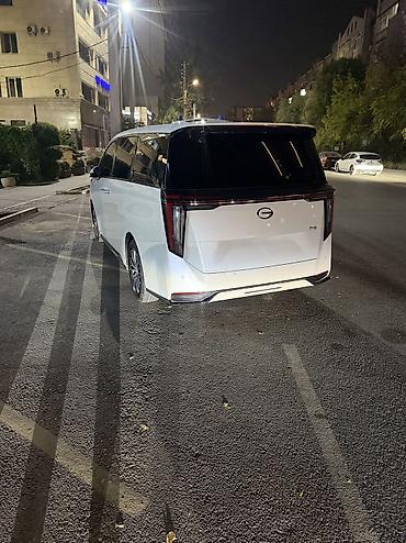 Land Rover: Абсолютно новый минивэн семиместный, Семейные машина Гак М8 GAC — 3