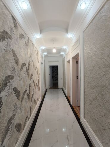 Həyət evləri və villaların satışı: Bineqedi rayonu Bineqedi qesebesinde 182 N mektebin yaninda 4 otaqli — 6