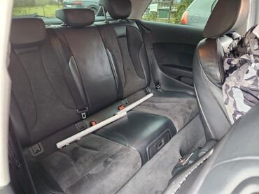 Audi: Audi : 1.9 l. | 2015 έ. Χάτσμπακ — 9