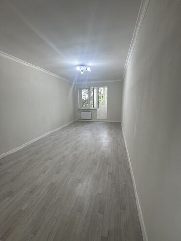 снять комнату гостиничного типа бишкек: 20 м², Без мебели