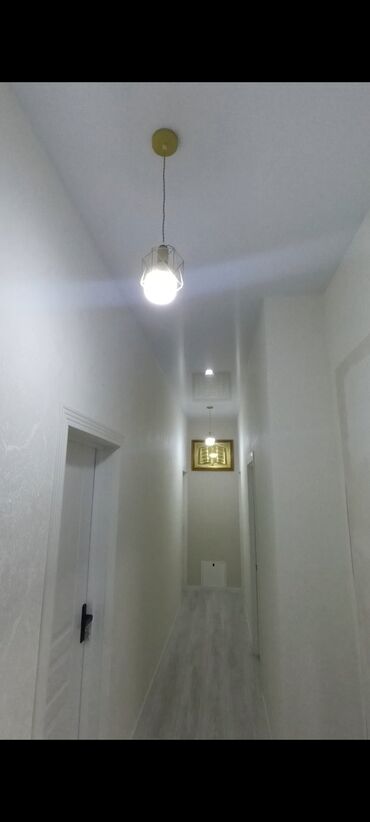 Həyət evləri və villaların satışı: Satılır: Milli Aviasiya Akademiyasının rektoru arxası Məscidin yanı — 2