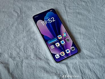 jbl partybox 110: Xiaomi 13 (глобальная версия) - Экран 6.36", AMOLED 120 Гц, узкие — 4