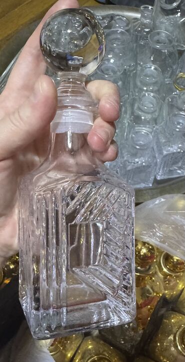 vinni kaşa qiymeti: Ətir qabı 2 azn