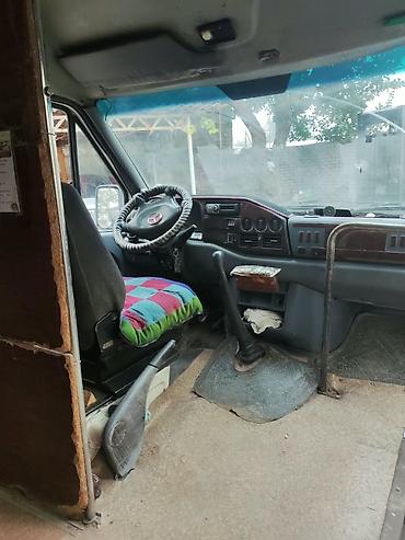 капот sprinter: Mercedes-Benz Спринтер: 1995 г., 0.3 л, Механика, Дизель, Бус — 7