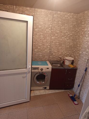 Həyət evləri və villaların satışı: 2 mərtəbəli həyət evi - Plan: giriş qapısı küçəyə açılan, iki — 7