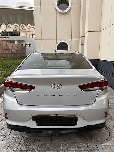 sonata: Hyundai Sonata: 2019 г., Седан — 4