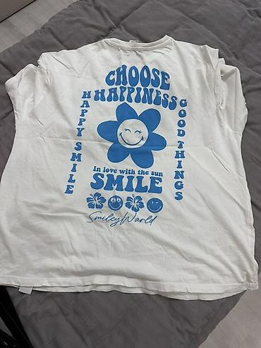 Белая футболка SmileyWorld с голубым принтом - Унисекс свободный