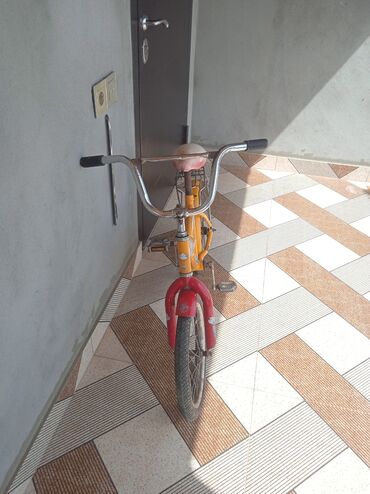 Uşaq velosipedləri: İşlənmiş İki təkərli Uşaq velosipedi 16" — 12