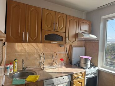 долгосрочная аренда квартир: 2 бөлмө, Менчик ээси, Жарым -жартылай эмереги бар