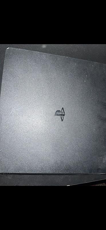 аренда playstation 4: PlayStation 4 Slim oyun konsolu paketi - Model: Sony PlayStation 4 — 1