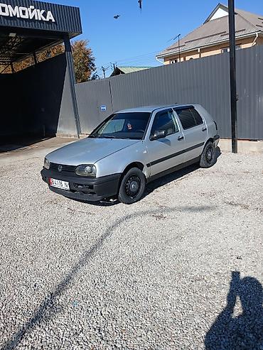 продажа подержанных авто: Volkswagen Golf: 1992 г., 1.8 л, Механика, Бензин, Седан — 1