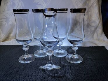 Ostali antikviteti: Case kristal 1960g+ za vino italijanske. Kristalne case,perfektne,sve — 2