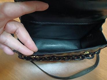 Çantalar: Brend əl çantaları,qara dəri 8man,hermes ağ10man,balaca qara — 17