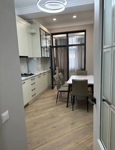 Продажа квартир: 2 комнаты, 88 м², Элитка, 2 этаж, Евроремонт