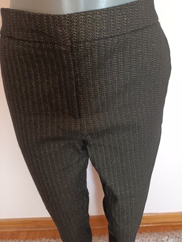crne pantalone s: L (EU 40), Ravne nogavice