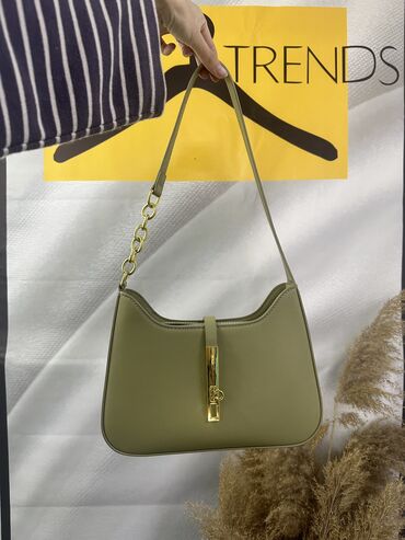 сумка зеленый цвет: Классное стильный сумка 
900сом