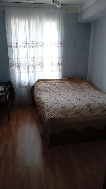 kredit ev: Gedebey r-yonu. 5mərtəbəli binanın 1ci mərtəbəsi 2otaqlı ev kiraye — 9
