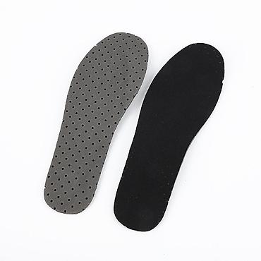 Кроссовки и спортивная обувь: Аквашузы, Акватапки, Акваобувь с плотной подошвой. Верх выполнен из at lalafo.kg — 23 Кроссовки и спортивная обувь: Аквашузы, Акватапки, Акваобувь с плотной подошвой. Верх выполнен из — 23