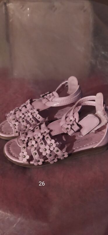 štiklice za devojčice: Sandale