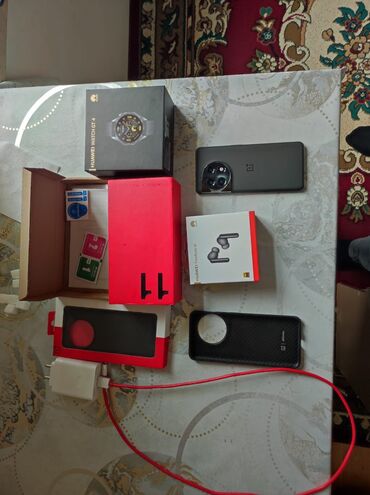 oneplus 9 pro: OnePlus 11, 256 GB, rəng - Boz, Sensor, Barmaq izi, İki sim kartlı